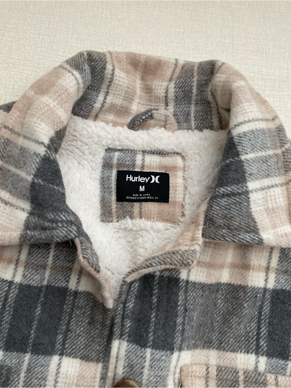 Hurley Cream, Beige and Gray Plaid Jacket - Picture 4 of 6